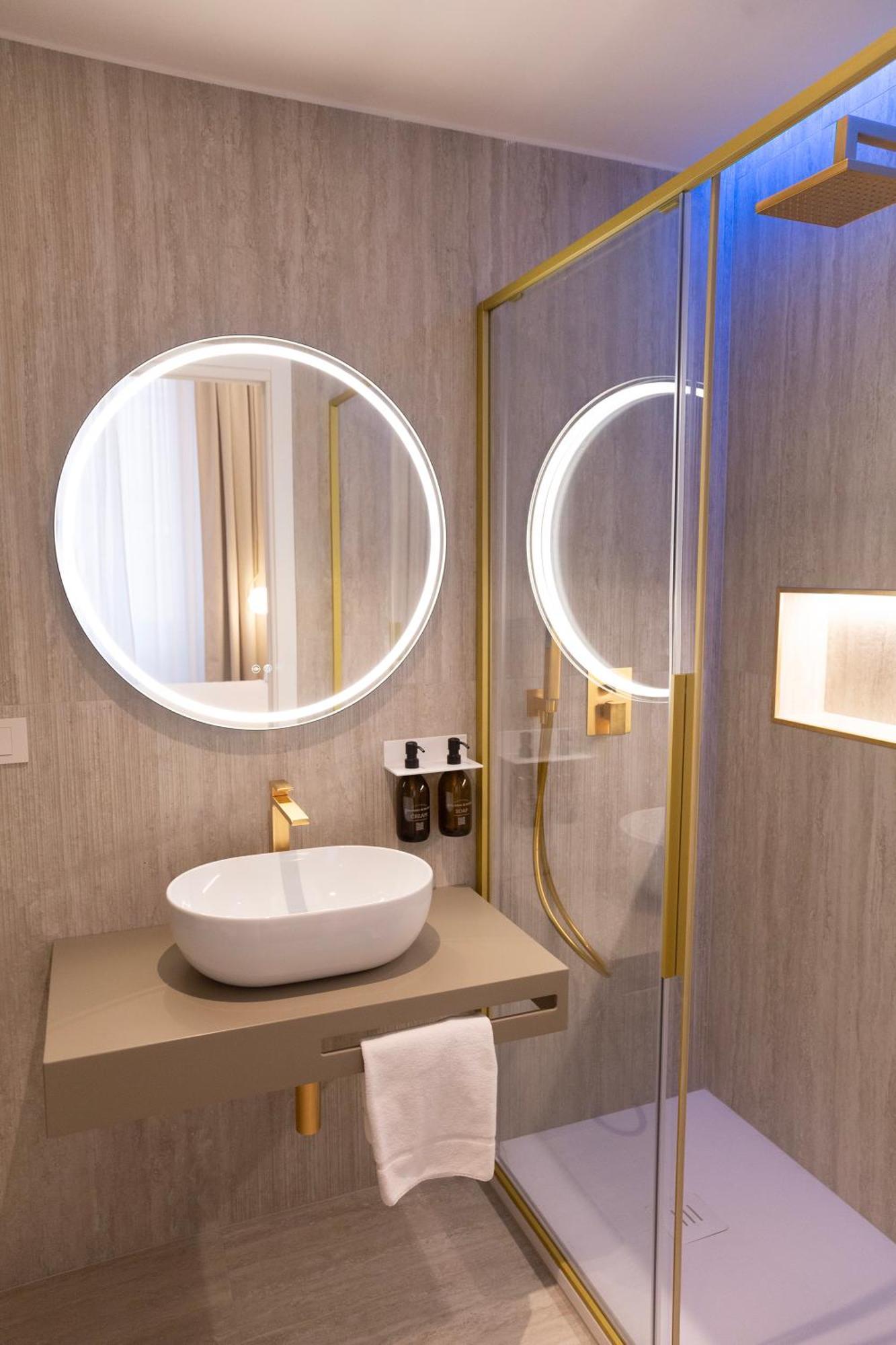 56 Orange Street Luxury Accommodation Rzym Zewnętrze zdjęcie