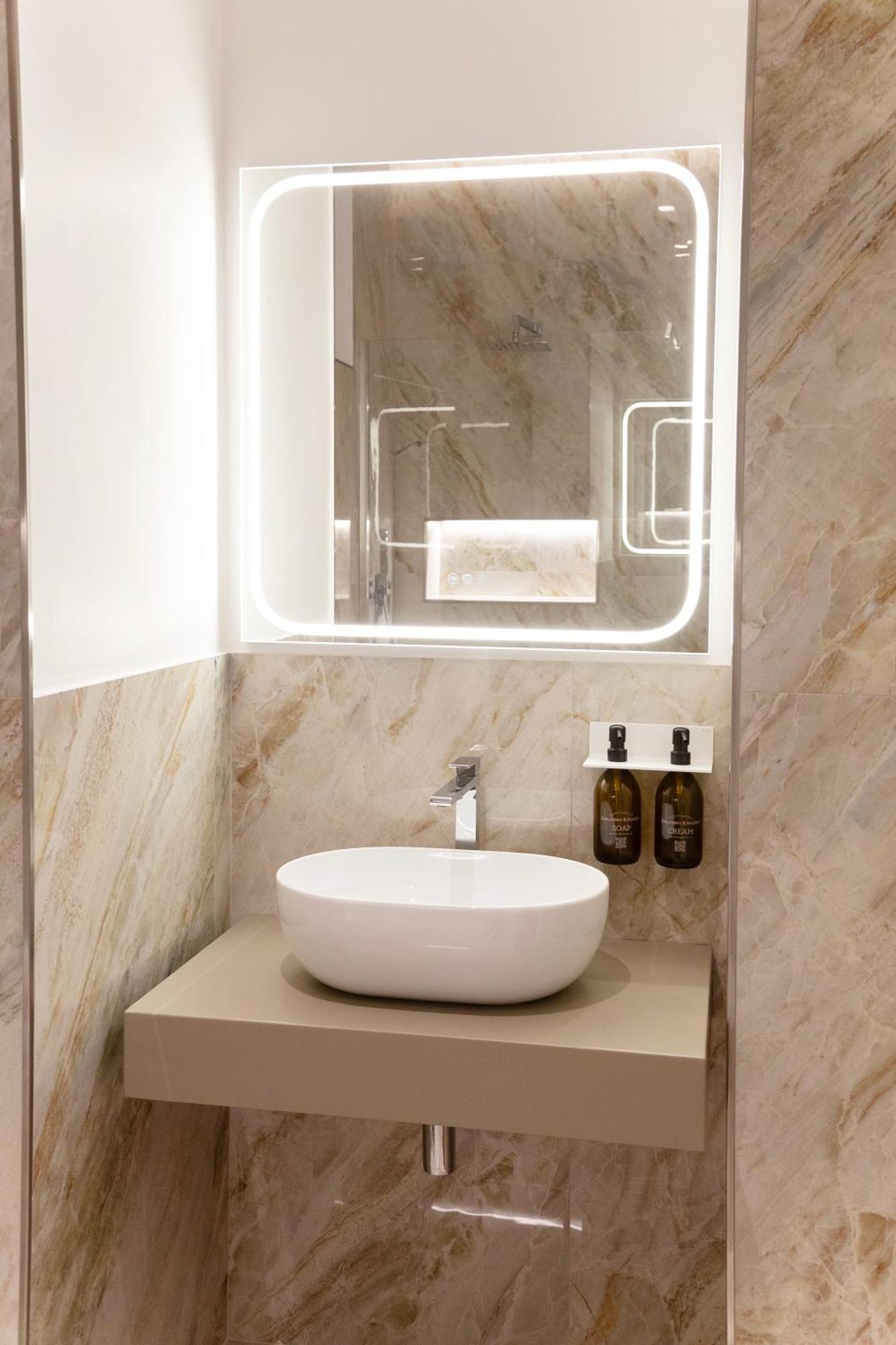 56 Orange Street Luxury Accommodation Rzym Zewnętrze zdjęcie