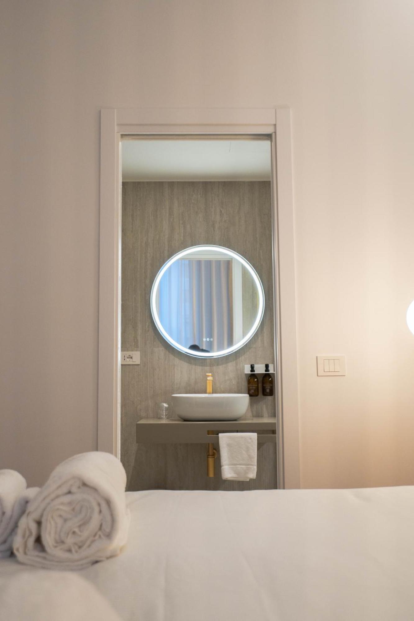 56 Orange Street Luxury Accommodation Rzym Zewnętrze zdjęcie