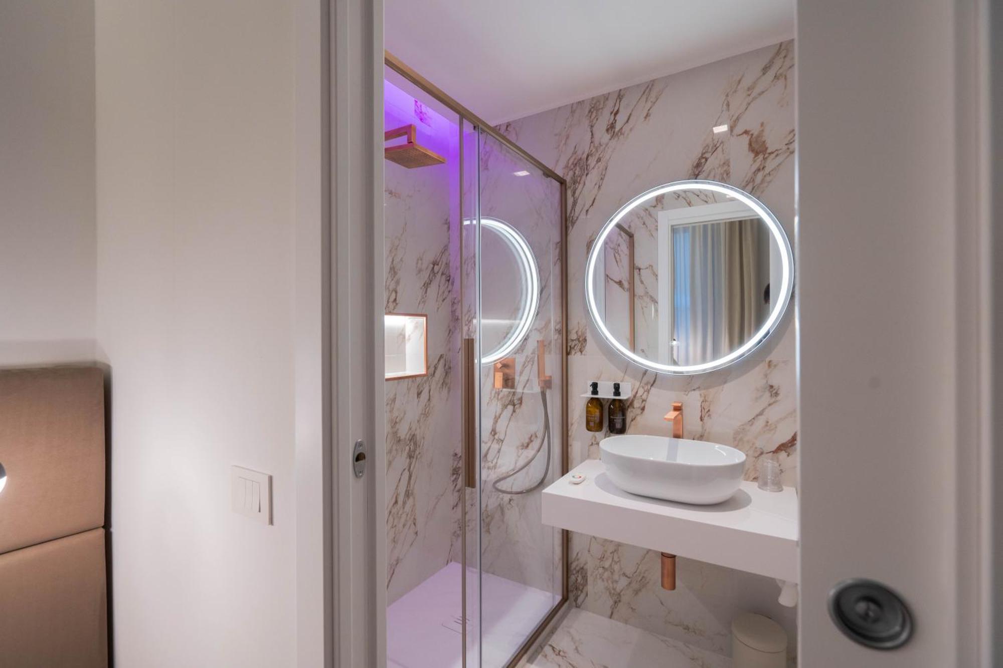 56 Orange Street Luxury Accommodation Rzym Zewnętrze zdjęcie